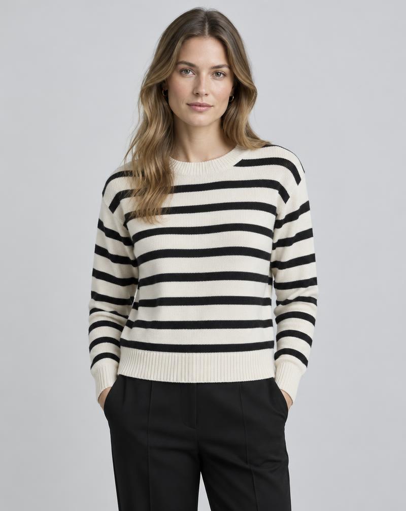 Gestreepte knitwear met een donkere broek